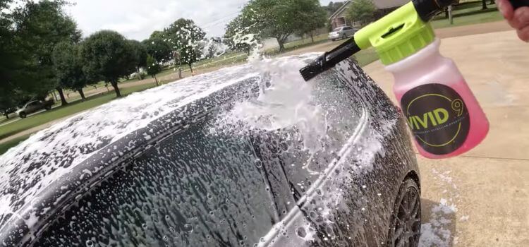 How to apply the foam cannon for washing