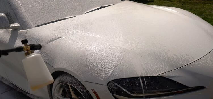 How to Ideally use Meguiar's Gold Class Car Wash.