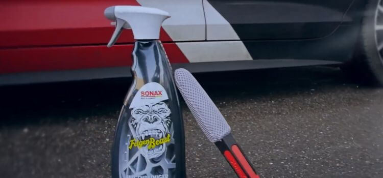 how to use Sonax wheel cleaner