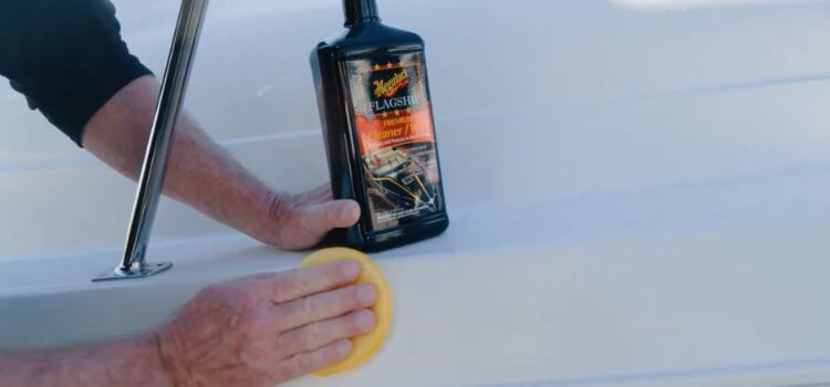 Apply a limited amount of wax to a clean applicator pad.